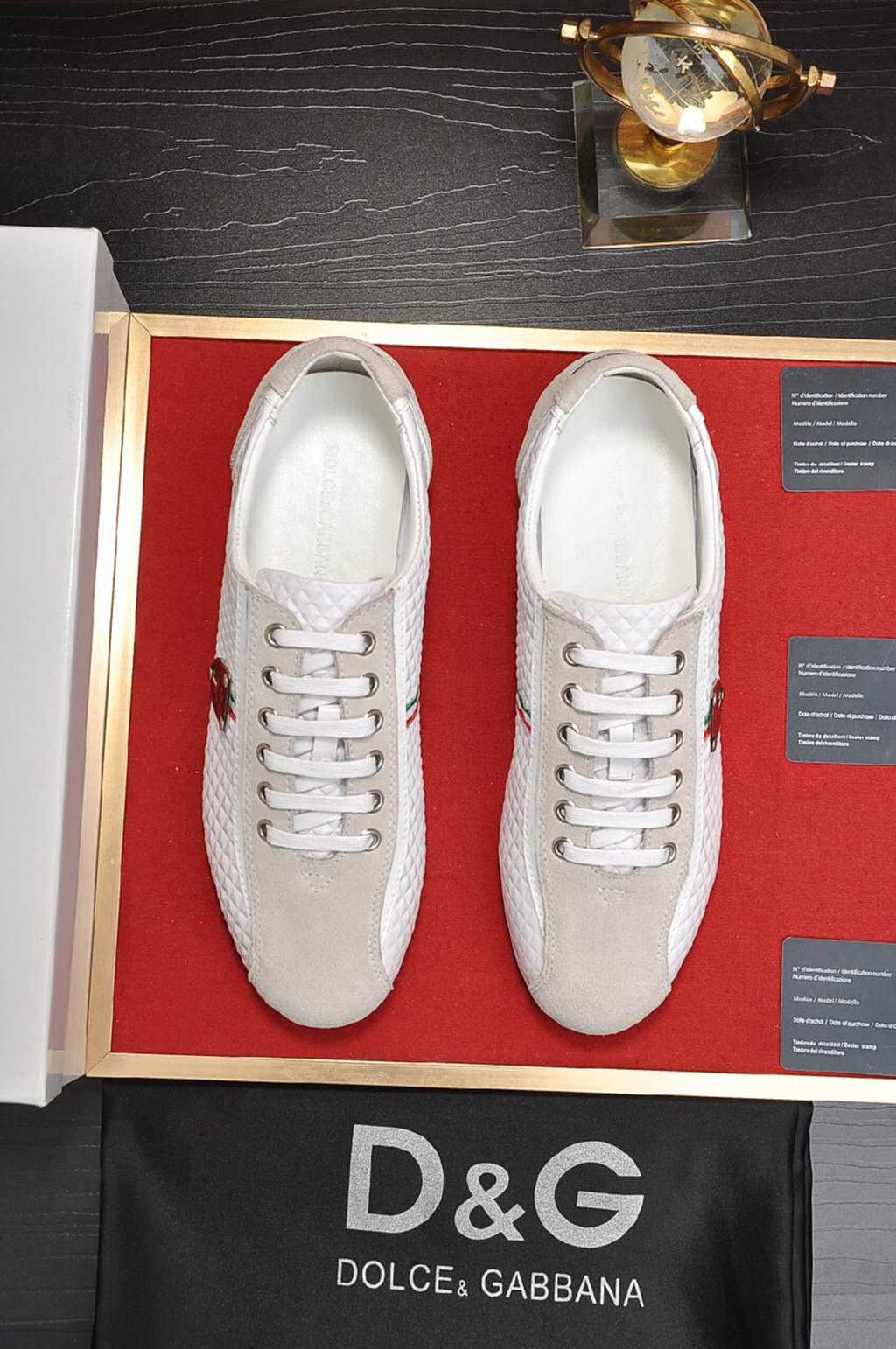 D*G sneaker
